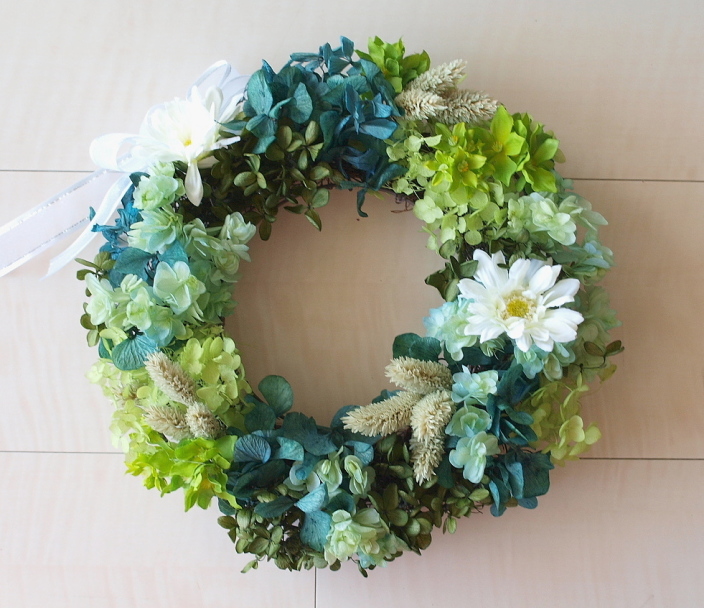 �v���U�[�u�h�t�����[�̎��z�Ԃ����������[�X�@4�@�b�A�g���G���������[�t