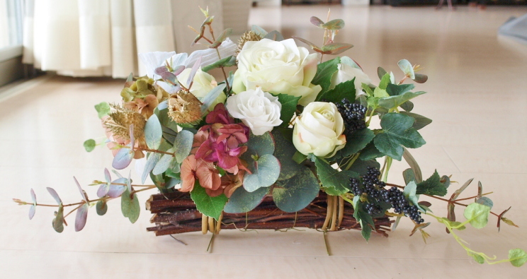 �A�[�e�B�t�B�V�����t�����[�����o���̃o�����A�����W4�@�b�A�g���G���������[�t