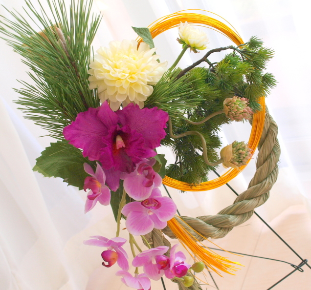 �A�[�e�B�t�B�V�����t�����[�̂������A�����W�@���ߓ�b�A�g���G���������[�t