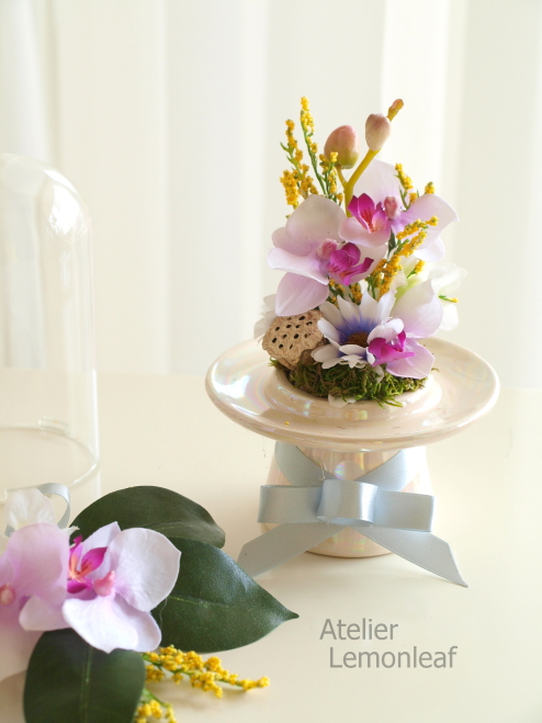 アトリエレモンリーフ　お盆のお花　2015　さかきを添えて