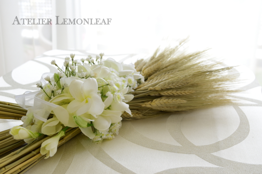 小麦とプルメリアスワッグ　アトリエレモンリーフ　レッスンサンプル