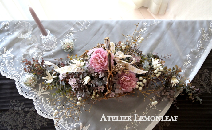 アーティフィシャルフラワー　シャクヤク　バスケットアレンジ　アトリエレモンリーフ　俯瞰