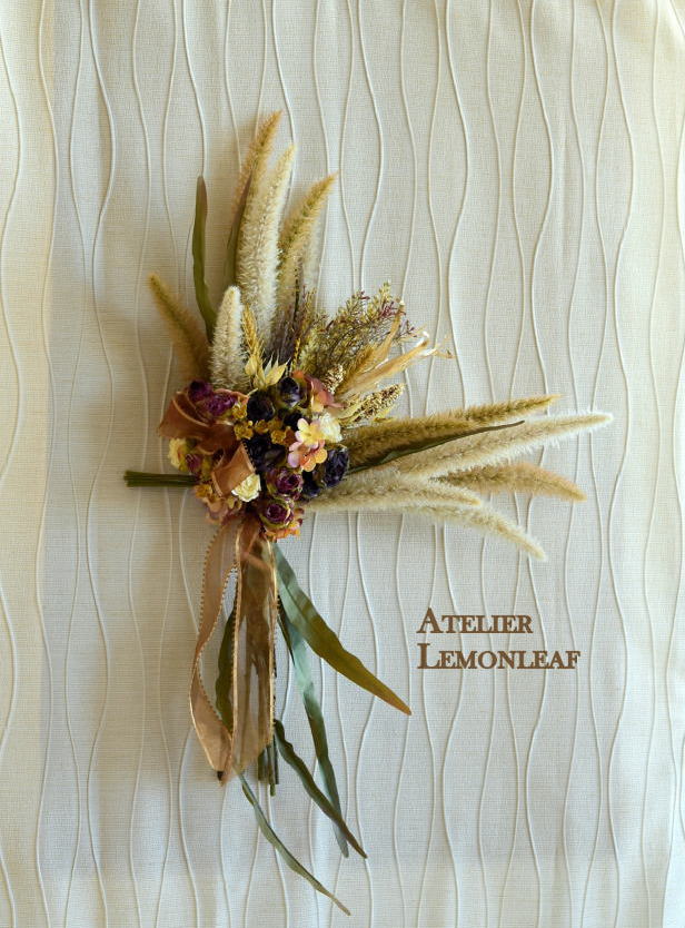 フォックステイルを使ったアーティフィシャルフラワーのスワッグ　｜アトリエレモンリーフ