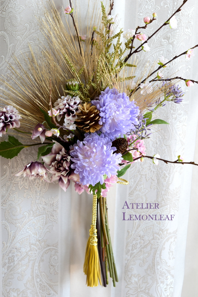 アーティフィシャルフラワー　御正月飾り、和飾り　スワッグ　薄紫のマム｜アトリエレモンリーフ