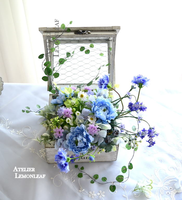 アーティフィシャルフラワーボックスアレンジ　スカビオサ｜アトリエレモンリーフ