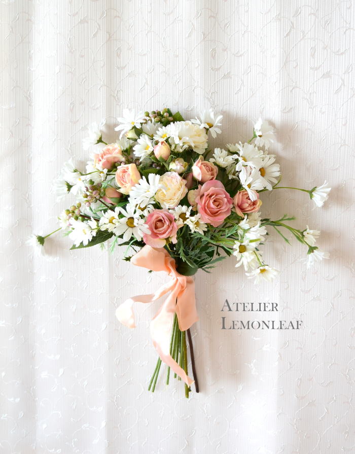 アーティフィシャルフラワー　デイジーとローズの花束　｜アトリエレモンリーフ