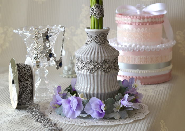 アーティフィシャルフラワー　トピアリー　ピンクのバラ　アジサイ　器アップ｜アトリエレモンリーフ　