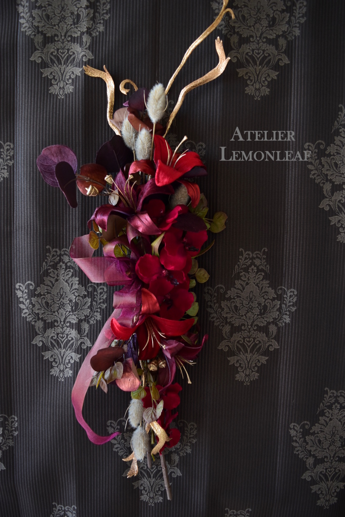 アーティフィシャルフラワークリスマスアレンジ　赤　クリスマススワッグ　造花アレンジ｜アトリエレモンリーフ　