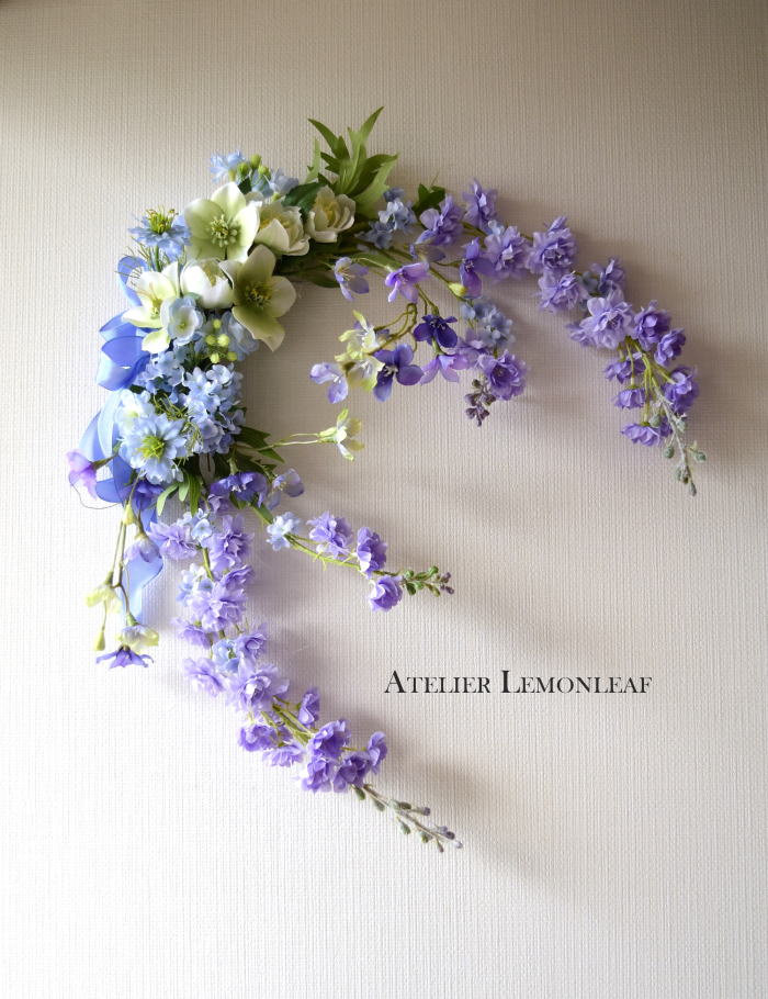 アーティフィシャルフラワー　クレセントスワッグ　デルフィニウム　ラクスバー｜アトリエレモンリーフ　