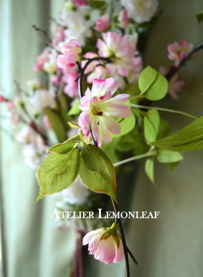 アーティフィシャルフラワーアレンジ　桜のスワッグ、4月桜アレンジ　花材アップ2｜アトリエレモンリーフ