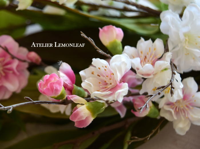 アーティフィシャルフラワーアレンジ　桜のスワッグ、4月桜アレンジ　花材アップ｜アトリエレモンリーフ