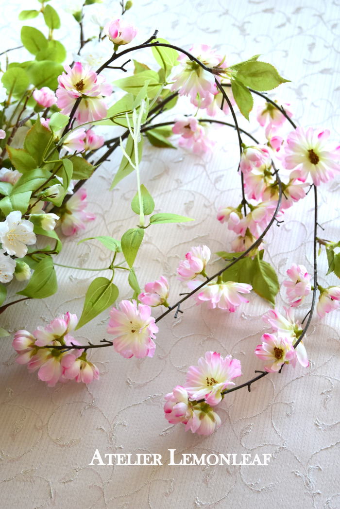 アーティフィシャルフラワーアレンジ　桜のスワッグ、4月桜アレンジ　しだれ桜｜アトリエレモンリーフ