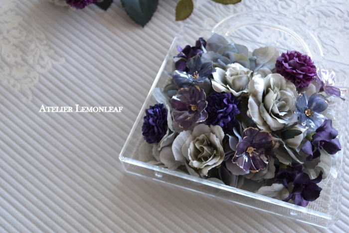 バックアレンジ、ペットフラワー　ペット素材　　アーティフィシャルフラワー　上から　｜アトリエレモンリーフ　