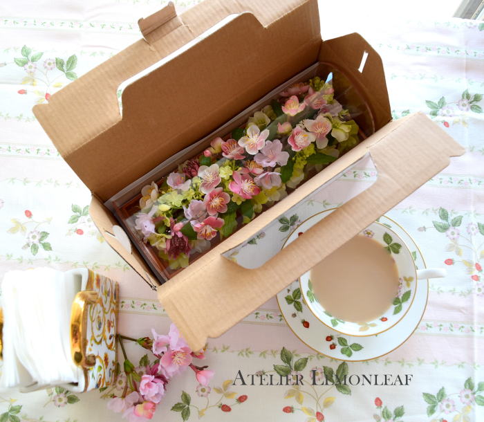 桜　梅　透明ケースアレンジ　アーティフィシャルフラワー　｜アトリエレモンリーフ　