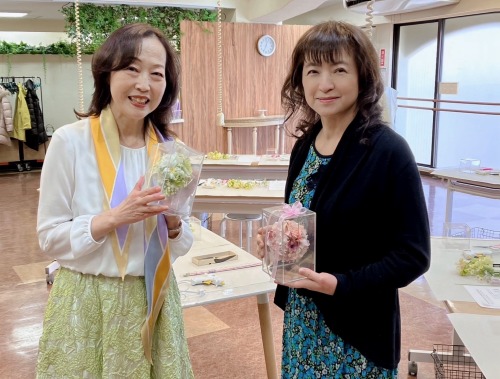 �A�[�e�B�t�B�V�����t�����[�@�ԋ����^�c�Z�~�i�[���i�b�A�g���G���������[�t�@