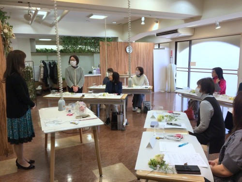 �A�[�e�B�t�B�V�����t�����[�@�ԋ����^�c�Z�~�i�[���i7�b�A�g���G���������[�t�@