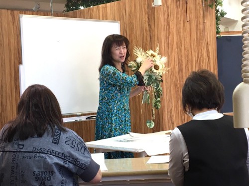 �A�[�e�B�t�B�V�����t�����[�@�ԋ����^�c�Z�~�i�[���i12�b�A�g���G���������[�t�@