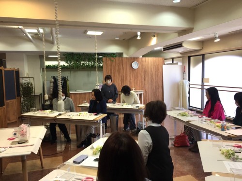 �A�[�e�B�t�B�V�����t�����[�@�ԋ����^�c�Z�~�i�[���i15�b�A�g���G���������[�t�@