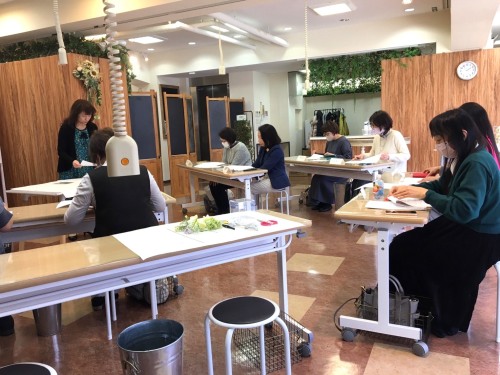 �A�[�e�B�t�B�V�����t�����[�@�ԋ����^�c�Z�~�i�[���i16�b�A�g���G���������[�t�@