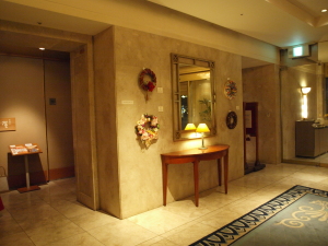 �N���X�}�X�W�̃z�e�����r�[�W���̗l�q�@