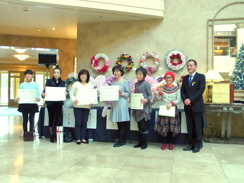 2014�@�N���X�}�X�A�g���E���W�@��܎҂݂�ȂŎB�e