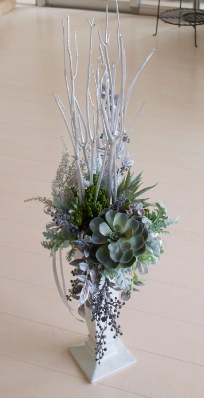 �A�[�e�B�t�B�V�����t�����[�@�O���[���C���e���A�@���r���O�Ɂ@�b�A�g���G���������[�t