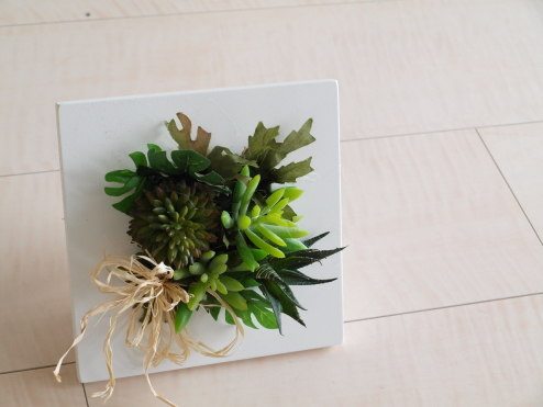 �A�[�e�B�t�B�V�����t�����[�̑����A���̃{�b�N�X�A�����W�@2�b�A�g���G���������[�t