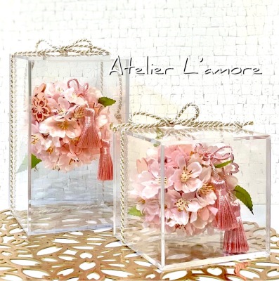 エアリーキューブ　アーティフィシャルフラワーインテリア　ギフト生徒さんの作品｜アトリエレモンリーフ